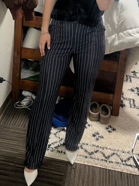 H&M Striped Stretchy Pants